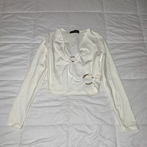 LONG SLEEVE CUT OUT TOP W/ 2 Metal Ring Details  - WHITE